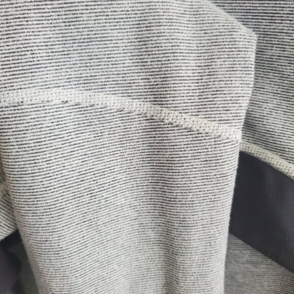 Lululemon Heathered Coal Wee Stripe Define Jacket Size 10 - Picture 8 of 10